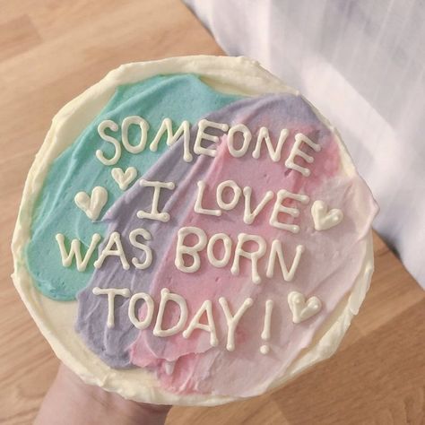 𝐩𝐚𝐱𝐲𝐬𝐡𝐢𝐚 on Twitter: "someone i love was born today cakes by littlebakethailand on ig… " Ugly Cakes, Cake For Boyfriend, Funny Birthday Cakes, Simple Cake Designs, Mini Cakes Birthday, Cake Decorating Designs, Pretty Birthday Cakes, Cute Birthday Cakes, Just Cakes