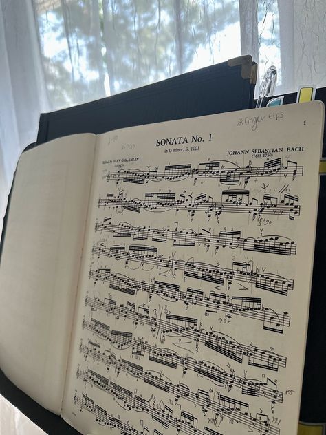 Violin Sheet Music Aesthetic, Music Prodigy Aesthetic, Studying Music Aesthetic, Music Aesthetic Violin, Violin Girl Aesthetic, Violin Motivation, Music Sheets Aesthetic, Violinist Aesthetic, Sheet Music Aesthetic