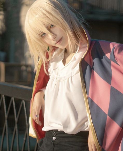 syu803 on instagram Howl Full Body Picture, Howl Pendragon Cosplay, Howl Cosplay, Studio Ghibli Party, Never Doubt Yourself, Howl's Moving Castle Howl, Howls Moving Castle Art, Howl Pendragon, 하울의 움직이는 성