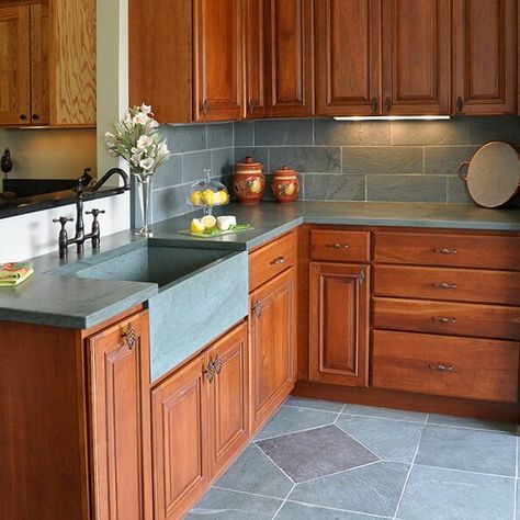 green slate countertops with integrated slate sink, slate tile backsplash and floor tile Slate Kitchen Countertops, Rustic Renovations, Slate Kitchen, Slate Countertop, Countertop Design, Slate Flooring, Slate Tile, Countertop Materials, Grey Kitchen