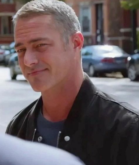 Dylan Wolfe, Elvis Presley Facts, Kelly Severide, Taylor Kinney Chicago Fire, Taylor Jackson, Taylor Kinney, Soul Mate, Tv Actors, Chicago Fire