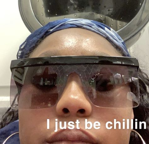 #memes #chillin #blackgirlmemes #thatbitch #idgaf #FU Idgaf Meme Funny, Idgaf Meme, Idgaf Aesthetic, Really Funny Pictures, Square Sunglasses Women, Rihanna, Really Funny, Funny Pictures, Square Sunglass