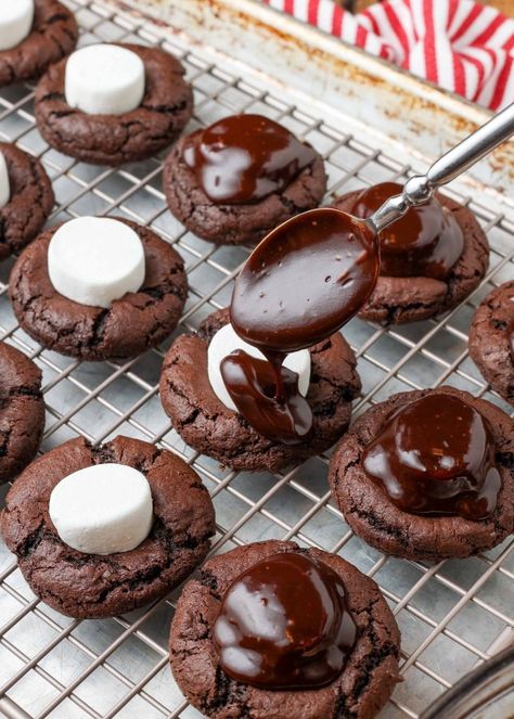 Chocolate Cookies With Marshmallows On Top, Double Chocolate Marshmallow Cookies, Chocolate Marshmallow Frosting, Chocolate Covered Marshmallow Cookies, My Saves, Xmas Cookies Recipes, Betty Crocker Cookies, Sugar Free Marshmallows, Chocolate Hazelnut Cookies