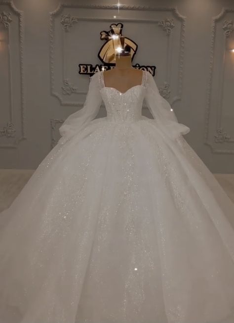 Dior Wedding Dress, Turkish Wedding Dress, Long Sleeve Ball Gown Wedding Dress, Lace Princess Wedding Dresses, Plain Wedding Dress, Big Wedding Dresses, Glitter Wedding Dress, Long Sleeve Ball Gowns, Wedding Dresses Princess Ballgown