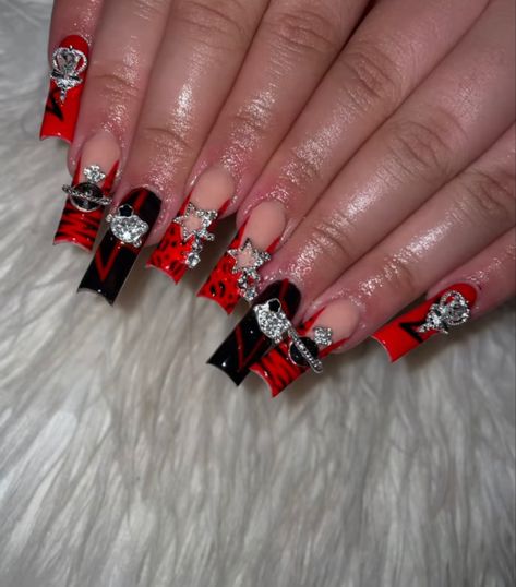 Red And Black Junk Nails, Long Nail Inspo Baddie Design, Red And Black Duck Nails, Red Freestyle Nails, Red Junk Nails, Red Nail Sets, I Love Me Nails, Black Acrylic Nails, Acrylic Nail Set