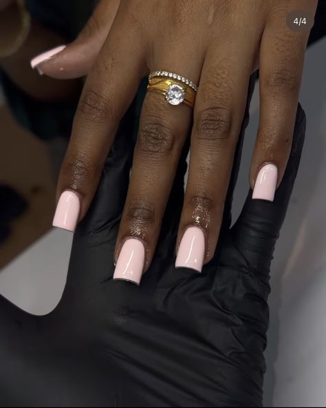 Short Nail Black Women, Short Solid Color Acrylic Nails, Short Nails Solid Color, Solid Gel Nail Color Ideas, Solid Color Short Nails, Short Acrylic Nails Solid Color, Short Solid Color Nails, Exotic Short Nails, Solid Nail Color Ideas