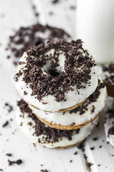 Mini Donut Recipes, Oreo Donuts, Donut Calories, Apple Cider Donuts Baked, Donut Flavors, Desert Ideas, Healthy Donuts, Baked Donut Recipes, Donut Dessert