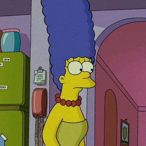 the simpsons marge simpson aesthetic icons Simpson Aesthetic, The Simpsons Marge, Marge Simpsons, Simpsons Marge, Maggie Simpson, Simpsons Characters, Art Style Challenge, Marge Simpson, Regular Show