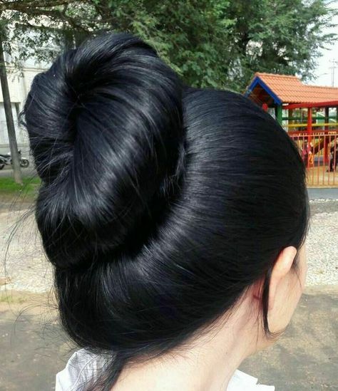 Updos For Kids, Black Hair Bun, Loose Buns, Black Hair Aesthetic, Long Shiny Hair, Long Silky Hair, Bun Hairstyle, Bun Hair, Super Long Hair