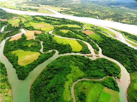 Palanan River, Isabela, Philippines Isabela Philippines, Philippine Travel, Southeast Asia Travel, Philippines Travel, Tourist Spots, Get To Know Me, Travel Inspo, Asia Travel, Southeast Asia