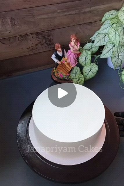 Cake Pricing Calculator, Mini Cakes Tutorial, Cake Decorating Tutorials Videos, Wedding Cake Videos, Shoe Cakes, Cupcake Cake Designs, Cake Studio, Creative Cake Decorating, Cake Pricing