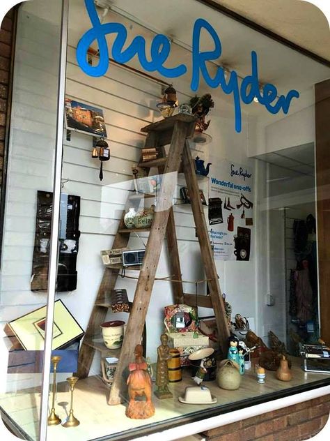 #morplan loves this! Retail Shop Window Display, Thrift Shop Window Display, Small Business Window Display, Charity Shop Window Display Ideas, Boutique Store Window Displays, Shop Windows Ideas, Thrift Store Window Display Ideas, Thrift Store Displays, Thrift Store Display Ideas