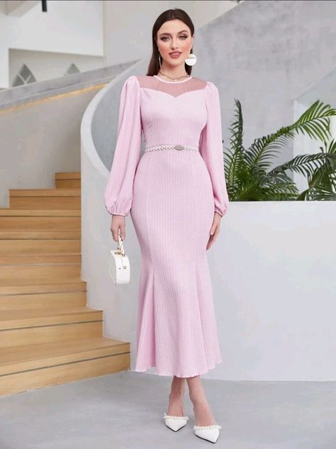 Tight Frock Design, Wedding Fits, Frock For Women, Muslim Fashion Dress, Plain Dress, Classy Work Outfits, African Dresses, Frock Design, Indian Wedding Dress