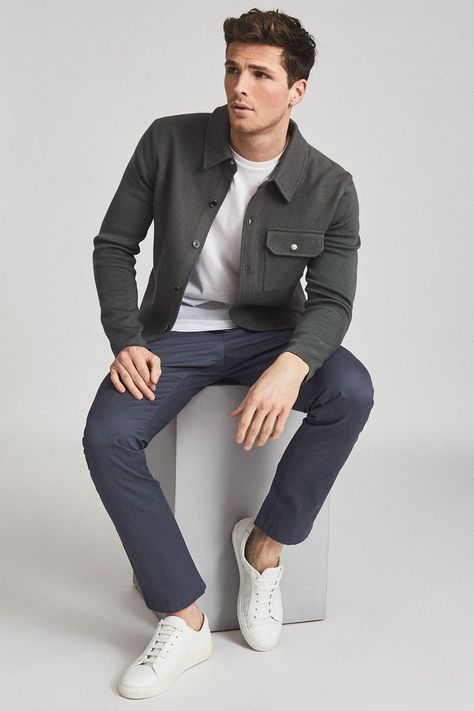 #MensFashion #MensStyle #MensOutfit #MensWear #MensClothing #MensAccessories #MensOOTD #MensInspiration #MensStreetStyle #MensFashionBlog Chinos Men Outfit, Mens Business Casual Outfits, Chique Outfit, Smart Casual Men, Air Force Blue, Men Trousers, Coat Pocket, Slim Fit Chinos, The Pitch