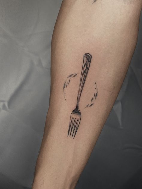 Nothing is more interesting to me than this, I cannot express how much fun I had with this one Micro realism fork by Faisal Al-lami @tattoo.sal ——- #dallastattooartist #dallastattoos #art #drawing #inked #fork #forktattoo #diningfork #microtattoo microrealism #sleevetattoo #smalltattoo #blackandgreytattoo #dfwtattoos #peakneedles #inked #texasinkedmag #life #love #yingyang Fork Tattoo, Wishbone Tattoo, Micro Realism, Brow Tattoo, Eyebrow Grooming, Tattoo Meaning, Art Print Display, Eyebrow Tattoo, The Best Is Yet To Come