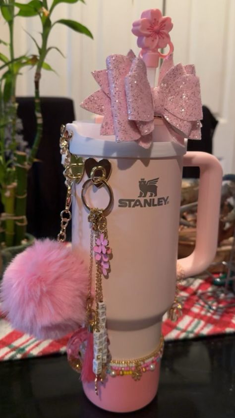 Decorating Stanley Cup, Pink Stanley Cup Accessories, Cute Stanley Accessories, Stanley Cup Decorations, Stanley Cup Aesthetic Decorated, Stanley Decorations, Pink Stanley Cup Aesthetic, Stanley Cup Accessories Ideas, Stanley Cup Gift Ideas