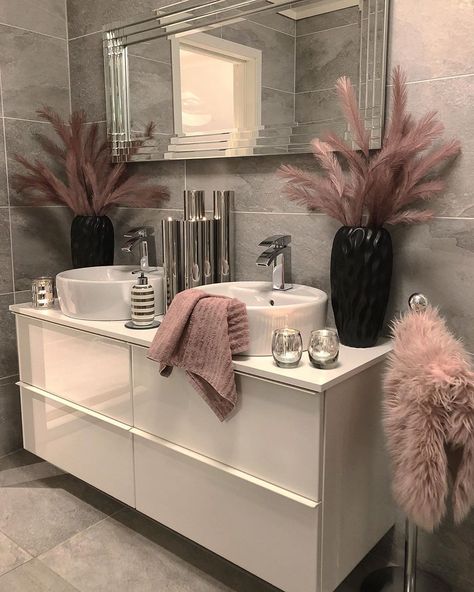 Image may contain: indoor Makeover Kamar Mandi, Restroom Decor, Bathroom Decor Apartment, Bathroom Design Decor, Apartment Decor Inspiration, Decor Home Living Room, Living Room Decor Apartment, Home Design Decor, Free Resources