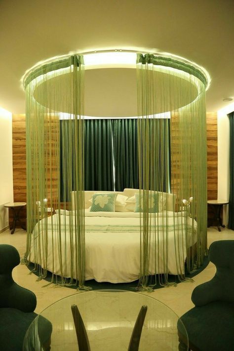 Modern Bedroom Design Luxury, Bedrooms Interior, Bedroom Design Luxury, Circle Bed, Led Room, Amazing Bedroom Designs, Unique Bedroom Design, Round Bed, Luxury Bedroom Design