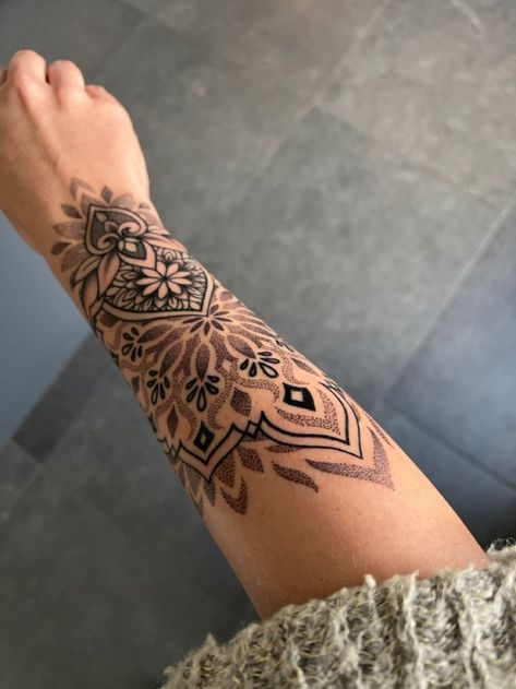 Mandala Lotus Tattoo, Mandala Tattoo Sleeve Women, Mandala Arm Tattoos, Tattoos 2024, Tattoo 2023, Mandala Tattoo Sleeve, Cuff Tattoo, Mandala Lotus, Boho Tattoos