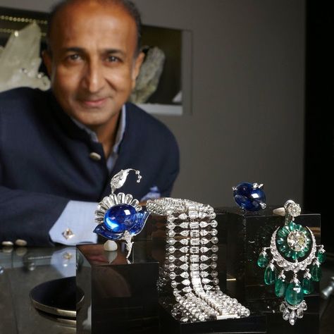 Viren Bhagat Jewellery, Bhagat Jewellery, Viren Bhagat, Cleopatra Jewelry, Emerald And Diamond Earrings, How To Wear Rings, Danielle Steel, Diamond Bracelet Design, Diamond Necklace Designs