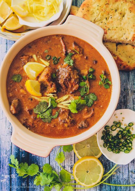 Beef Nihari, Nihari Recipe, Spaghetti With Ground Beef, Spicy Gravy, Punjabi Cuisine, Spiced Beef, Masala Spice, Everyday Dishes, Chicken Shawarma