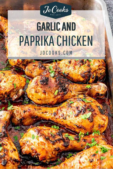 Garlic and Paprika Chicken - Deliciously baked crispy, juicy and tender chicken drumsticks with a garlic and smoked paprika sauce. #garlicpaparikachicken #chickenlegs #drumsticks #paprikachicken #recipe Drum Sticks Chicken Oven, Chicken Drum Sticks In Oven, Drumstick Recipes Baked, Chicken Drumstick Recipes Oven, Chicken Drumsticks Oven, Drumstick Recipes Oven, Roast Chicken Drumsticks, Keto Entrees, Chicken Finger