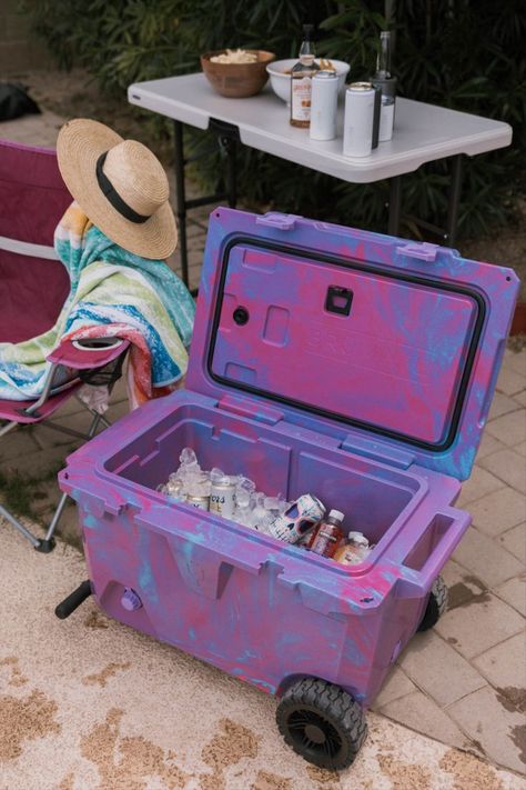 This was a limited edition color drop that we featured on our birthday! 🥳 The BrüTank is the most innovative cooler ever made; featuring all-terrain wheels, our self-tapping removable drink tank, a built-in tap, bottle opener and more 💜 tie dye | birthday celebration | beach party | drink recipes | cooler | travel | party ideas Party Cooler Ideas, Travel Party Ideas, Beach Party Drinks, Party Drink Recipes, Party Cooler, Pink Cooler, Cooler With Wheels, Beach Cooler, Tie Dye Birthday