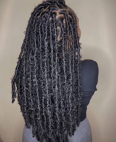 Fox Locs Hairstyles For Black Women, Fox Locks Hairstyles, Fox Locks Braids Faux Locs, Fox Locs Hairstyles, Fox Locks, Fox Locs, Faux Locs Marley Hair, Ombré Braids, Black Women Weave Hairstyles