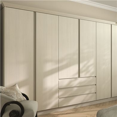 Knebworth Wardrobe Doors - Handleless Bedroom Doors Modern Closet Door Handles, Plain Wardrobe Doors, Inbuilt Handles In Wardrobes, Concealed Handles Wardrobe, Handleless Wardrobe Doors, Wardrobe Handles Ideas, Full Wall Wardrobe, Handleless Wardrobe, Full Height Wardrobe