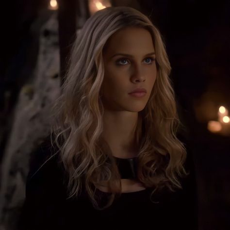 Claire Holt The Originals, Rebekah Mikaelson Aesthetic, Rebekah Mikaelson Icons, The Originals Rebekah, Previously On The Vampire Diaries, Tvd Character, Targaryen Women, Alisha Boe, Fox Family