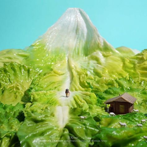 Japanese Artist Has Been Creating Miniature Dioramas Every Day For Seven Years (100 New Pics) | Bored Panda Tanaka Tatsuya, Tatsuya Tanaka, Miniature Calendar, Miniature Photography, Tiny World, Kumamoto, Japanese Artists, Miniature Art, Kitsch