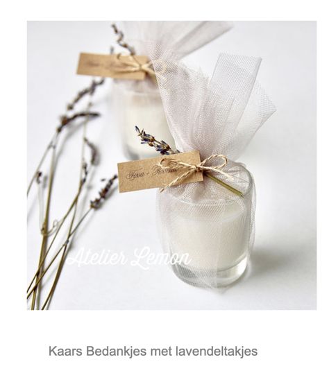 Simple Elegant Wedding Favors, Candle Doorgift, Candle Souvenir Wedding, Packaging Velas, Candle Souvenir, Wedding Favor Candles, Recuerdos Primera Comunion Ideas, Candle Projects, Giveaway Gifts