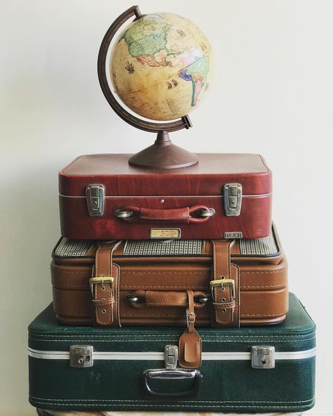 Hello world! 🌎 Let’s travel in time! ⏳ Three different sizes of vintage suitcases dating from 1960s to 1980s 🧳 #vintage Green Suitcase, Suitcase Decor, Suitcase Vintage, 1960s Wedding, Vintage Suitcases, Large Suitcase, Vintage Suitcase, Travel Suitcase, Vintage Luggage