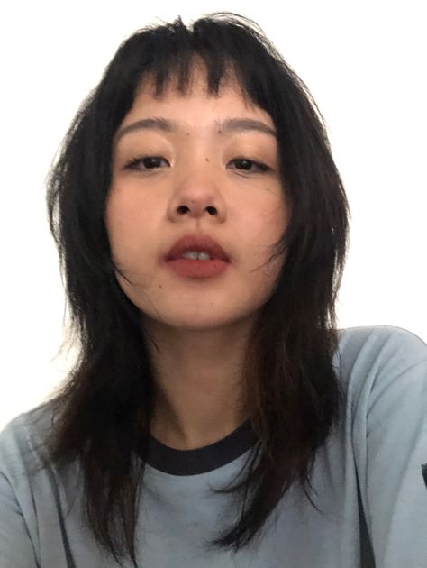 Hush hair cut with microbangs Hair Inspiration Round Face, Straight Grunge Hair, Microbangs Asian, Wolfcut Micro Bangs, Asian Micro Bangs, Wolf Cut Micro Bangs, Baby Bangs Long Hair Round Face, Wolf Cut With Micro Bangs, Microbangs Round Face