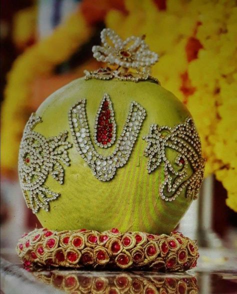 Bridal Coconut Designs, Pelli Kobbaribondam Decoration, Pelli Kobarikaya Designs, Kobari Bondam Decoration, Kobbari Chippa Decoration, Bridal Coconut Decoration, Pelli Bondam Decoration, Pelli Coconut Decoration, Marriage Coconut Decoration