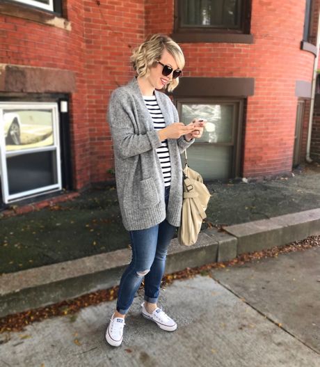 Brushing our way through life!: Cozy Cardigan + Our Week So Far Gray Cardigan And Jeans Outfit, Gray Cardigan Outfit Winter, Grey Long Cardigan Outfit, Light Gray Cardigan Outfit, Hooded Cardigan Outfit, Gray Cardigan Outfit, Grey Cardigan Outfit, Cardigan Outfit Work, Duster Cardigan Outfit