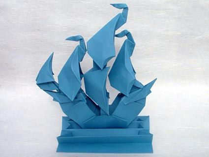 origami ship Origami Sailboat, Origami Ship, Sailing Ship Model, Cute Origami, Ship Drawing, Store Ideas, Origami Art, Origami Easy, Paper Folding