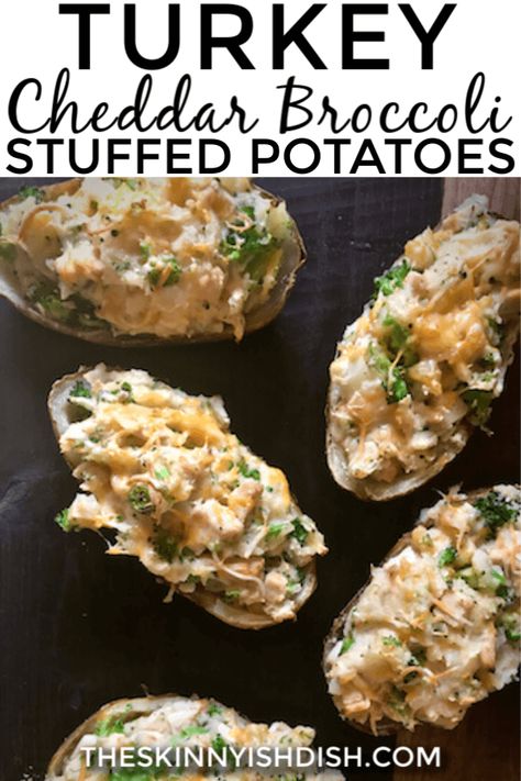 Of all the stuffed potato recipes in the world, this is one of the best! My Turkey Cheddar Broccoli Stuffed Potatoes are a healthy option for your meal plan. These are so easy and are loaded down with flavor! Ground Turkey Broccoli Potato, Ground Turkey Stuffed Potatoes, Stuffed Potato Recipes, Skinnyish Dish, Cheddar Broccoli, Easy Turkey Recipes, Stuffed Potato, Stuffed Potatoes, Stuffed Baked Potatoes