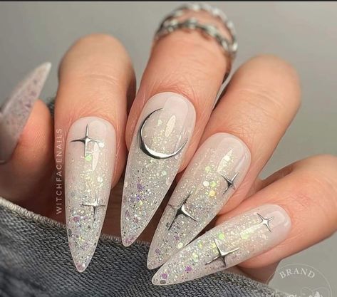 Mystic Nails, Neon Acrylic Nails, New Years Nail Designs, New Years Eve Nails, Witchy Nails, Pretty Nail Art Designs, New Year's Nails, Xmas Nails, Chic Nails