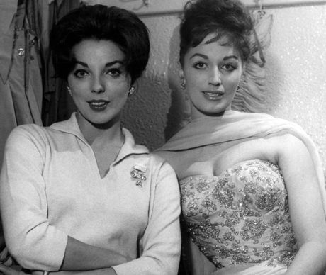 Joan and Jackie Collins 1957. Dame Joan Collins, Jackie Collins, Celebrity Siblings, Joan Collins, English Actresses, Hollywood Glamour, Hollywood Stars, Book Characters, Classic Hollywood