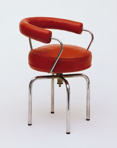 Modern Office Chair, Charlotte Perriand, Pierre Jeanneret, Art Deco Furniture, Modern Office, French Design, Leather Design, Furniture Making, Chair Design