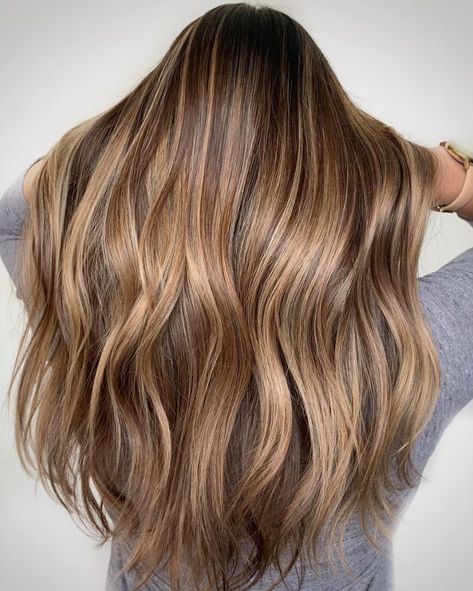 Susie Evans Hair, Dark Blonde Balayage, Fall Blonde Hair Color, Dark Blonde Hair Color, Ash Blonde Hair Colour, Neutral Blonde, Caramel Blonde, Balayage Blonde, Dirty Blonde Hair