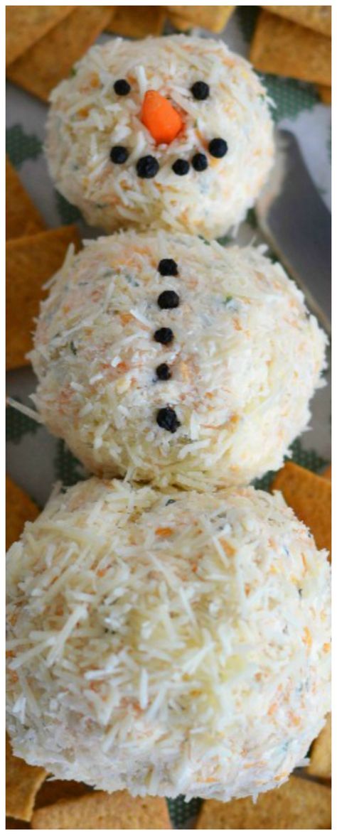 Snowman Cheese Ball, Snowman Cheeseball, Cheeseball Recipe, Hot Fudge Cake, Easy Party Desserts, Kraft Foods, Hot Chocolate Fudge, Cheese Ball Recipe, Frosty Snowman