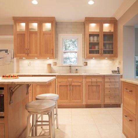 75 Kitchen with Light Wood Cabinets Ideas You'll Love - June, 2024 | Houzz Flooring With Birch Cabinets, Natural Wood Kitchen Ideas, Kitchens With Maple Wood Cabinets, Kitchen With Light Brown Cabinets, Kitchens With Oak Cabinets Ideas, Kitchen Ideas Light Wood Cabinets, Kitchen Ideas With Wood Cabinets, Cherry Kitchen Cabinets With Quartz, Kitchens With Light Wood Cabinets