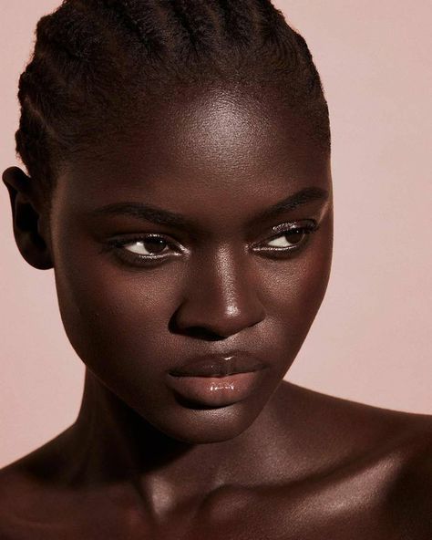 Makeup Stick, Mekap Mata, Smink Inspiration, Dark Skin Beauty, Dark Skin Women, African Beauty, Fenty Beauty, Brown Skin, Black Is Beautiful