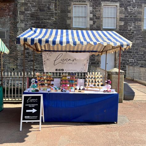 Our stall at the @newlanark Makers Market! ☀️ Open until 3pm (or until we melt/sell out 🥵) Farmers Market Stalls, Flea Market Ideas, Selling Stand, Bazaar Market, Young Enterprise, Market Vendor, Booth Setup, Stall Display, Food Fair