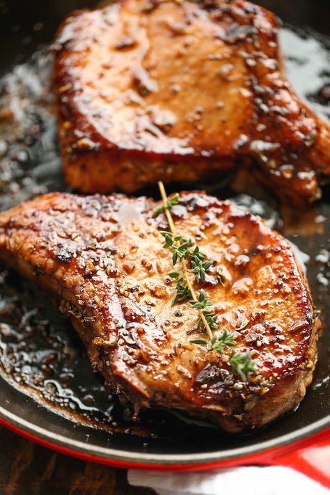 Easy Pork Chops with Sweet and Sour Glaze - Damn Delicious Butterfly Pork Chop Recipes, Sweet And Sour Pork Chops, Tonic Cocktails, Easy Pork Chops, Glazed Pork Chops, Coctails Recipes, Smothered Pork Chops, Pork Glaze, Baked Salmon Recipes