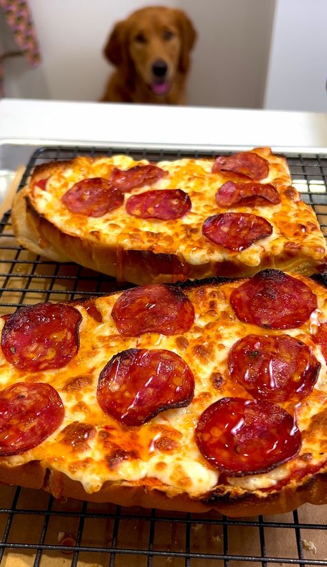 French Bread Pizza Recipe French Bread Pizza Oven, French Bread Pizza Recipes, Brussel Sprout Slaw, Chicken Brussel Sprouts, Pork Milanese, Pretzel Crusted Chicken, Chipotle Vinaigrette, Bread Pizza Recipe, Easy Beef And Broccoli