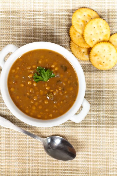 Lentils are easy to prepare and they are good for you! Colombian Lentils Recipe, Infant Milestones, Fried Yuca, Peruvian Desserts, Colombian Recipes, Rabbit Stew, Popular Side Dishes, Comfort Desserts, Custard Desserts