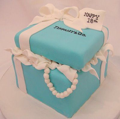 I want this for my birthday! 16th Birthday Cake For Girls, Tiffany Theme Party, Tiffany Birthday Party, Tiffany Birthday, Tiffany Cakes, Happy Birthday Mummy, 17 Birthday Cake, Tiffany Theme, Tiffany Bridal Shower